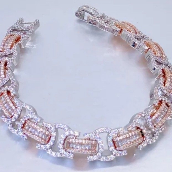 Byzantine Link 🔗 Diamond Bracelet (8") - Picture 3 of 3